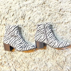 Zebra Print Mens Chelsea boots